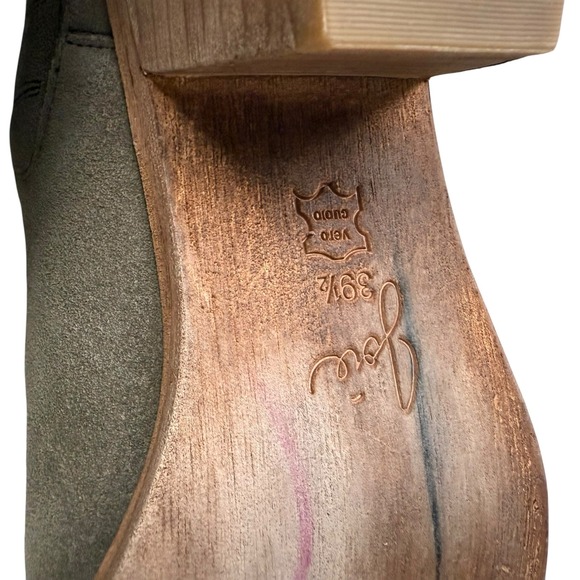 Joie Women Suede Ankle Boots Western Style Stacked Block Heel Taupe Pull On 39.5 - Picture 10 of 11